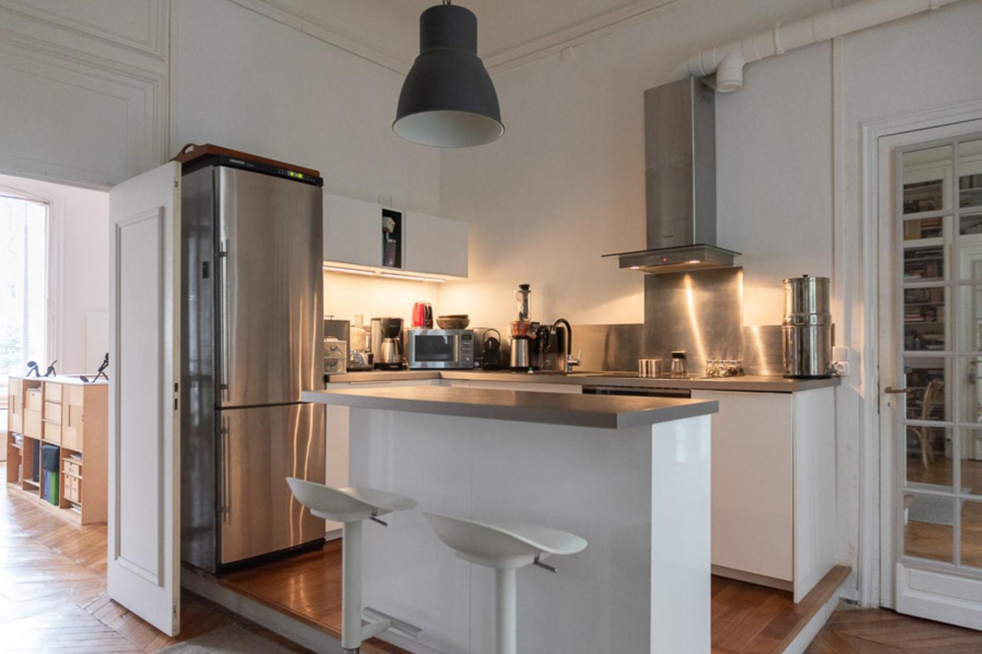 Apartment Spacious Nest With Terrace Near Batignolles *